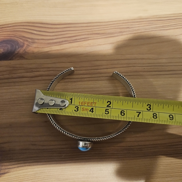 ***SOLD ON FB MARKETPLACE**Turquoise sterling silver bangle - Picture 4 of 4